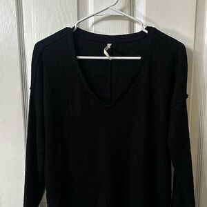 Anthropologie V Neck Long Sleeve Black Top, size Small.